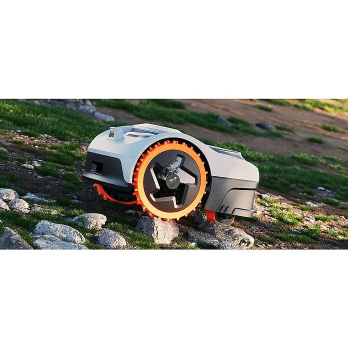 SEGWAY Navimow i206E AWD Robotic Lawn Mower
