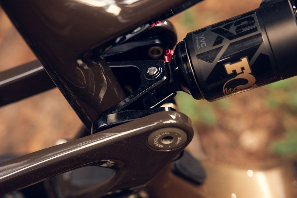 Ibis Oso HD premium frame and component detail