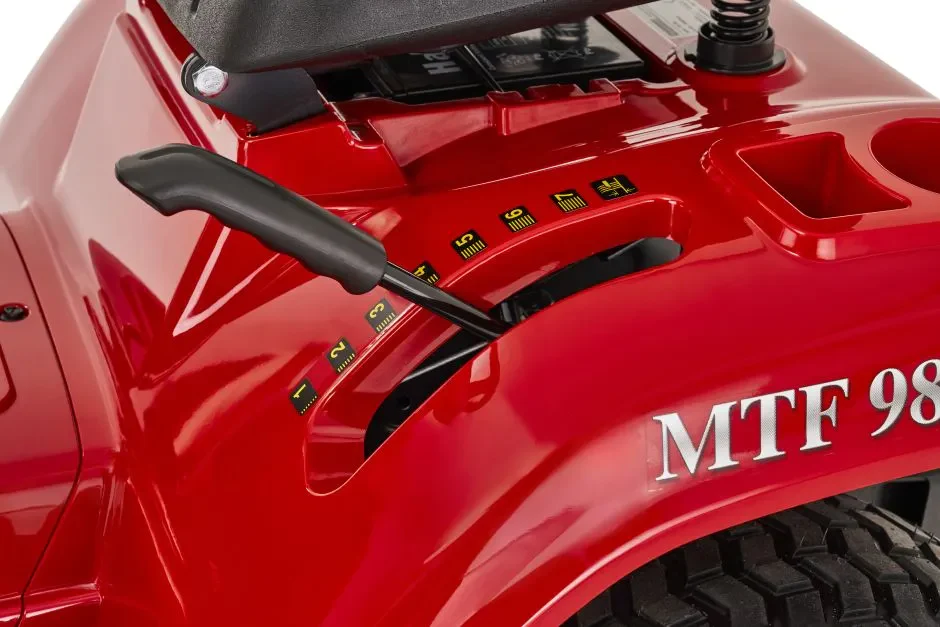 MOUNTFIELD MTF 98M-SD Petrol Garden Tractor