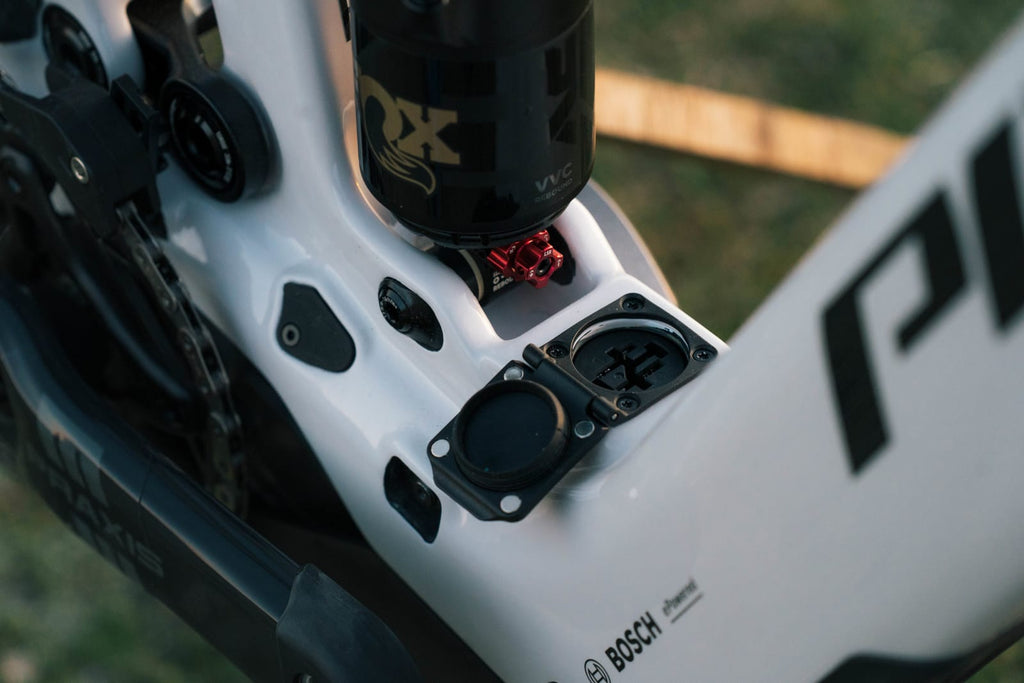 Pivot Shuttle LT premium component integration